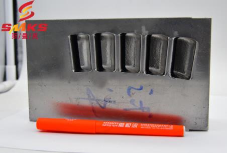 <a href='http://www.mlleveste.com' target='_blank'><u>去毛刺機</u></a>